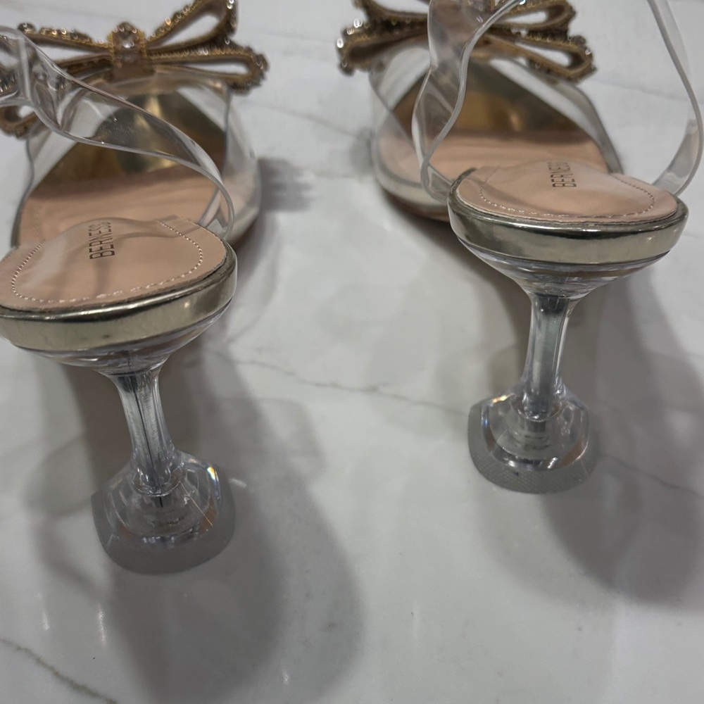 Crystal Bow Clear Mule in Gold - Picture 9 of 15